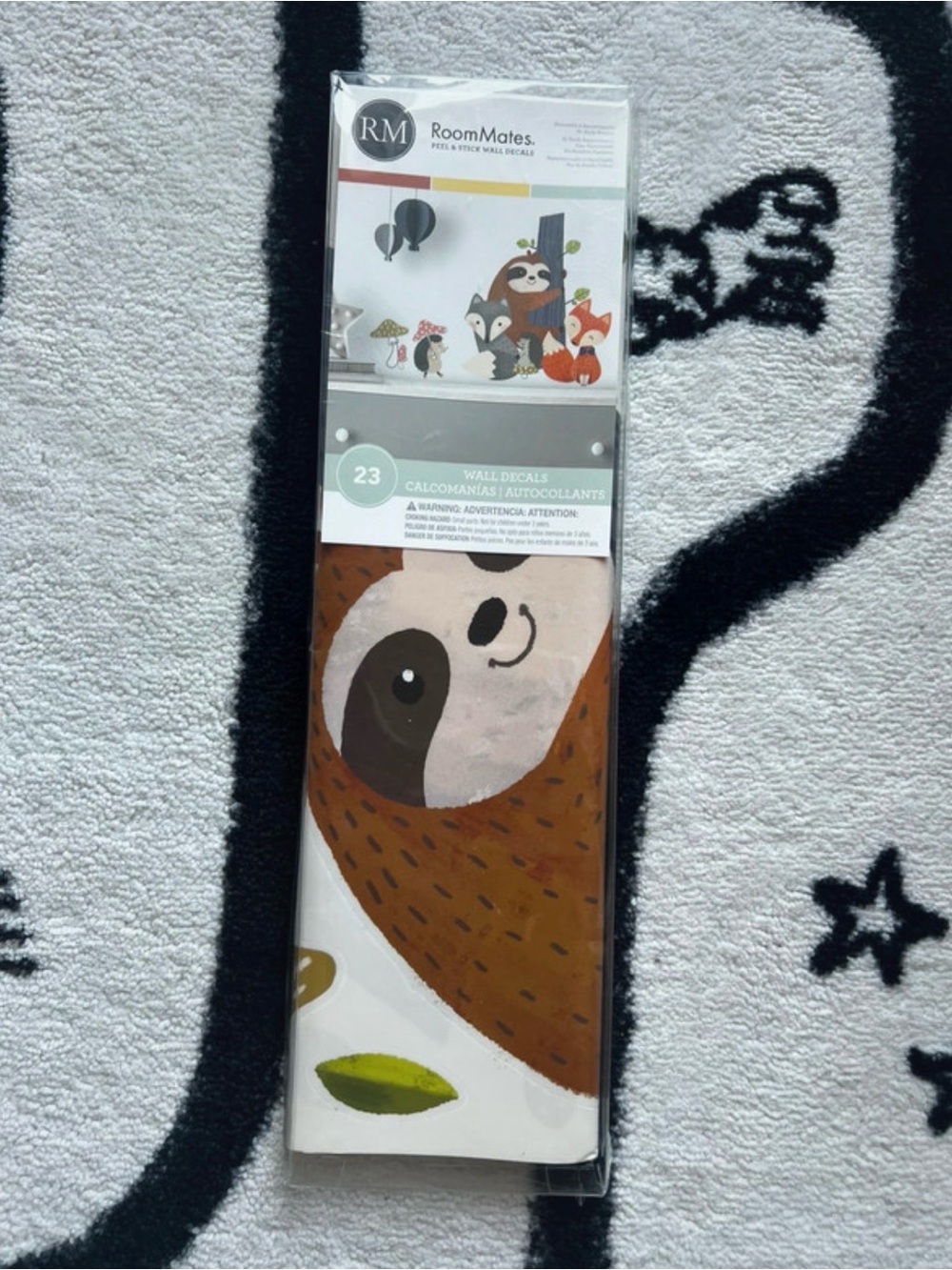 NWT RoomMates Forest Friends Peel and Stick Wall Decals
